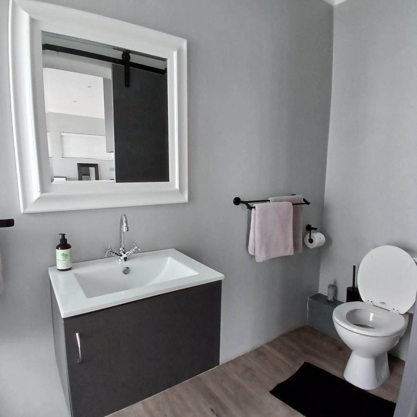 Wanderlust Private Studio Apartment Langebaan Luaran gambar